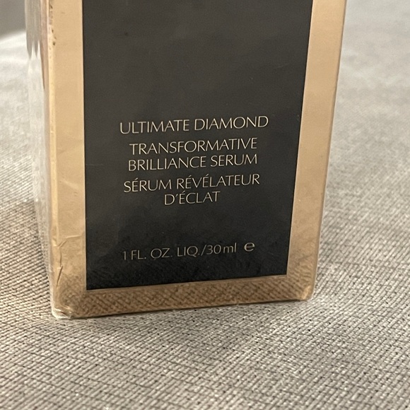 Estée Lauder - Picture 3 of 8